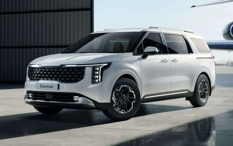 Kia Carens CNG 2025 Launch in India: Price, Mileage, Features and Rivals